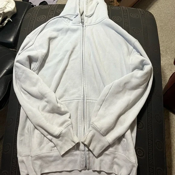 Aritzia zip up - Picture 1 of 1